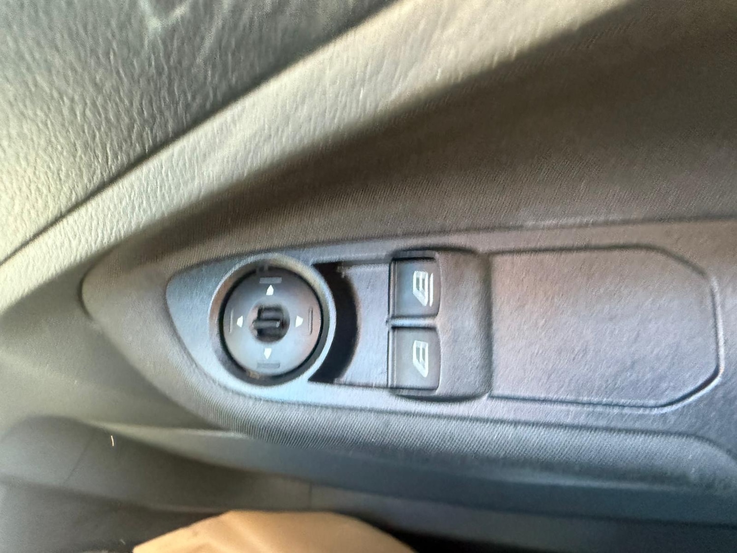 Used Ford C-Max 2012 for sale - 75969290: Photo 25