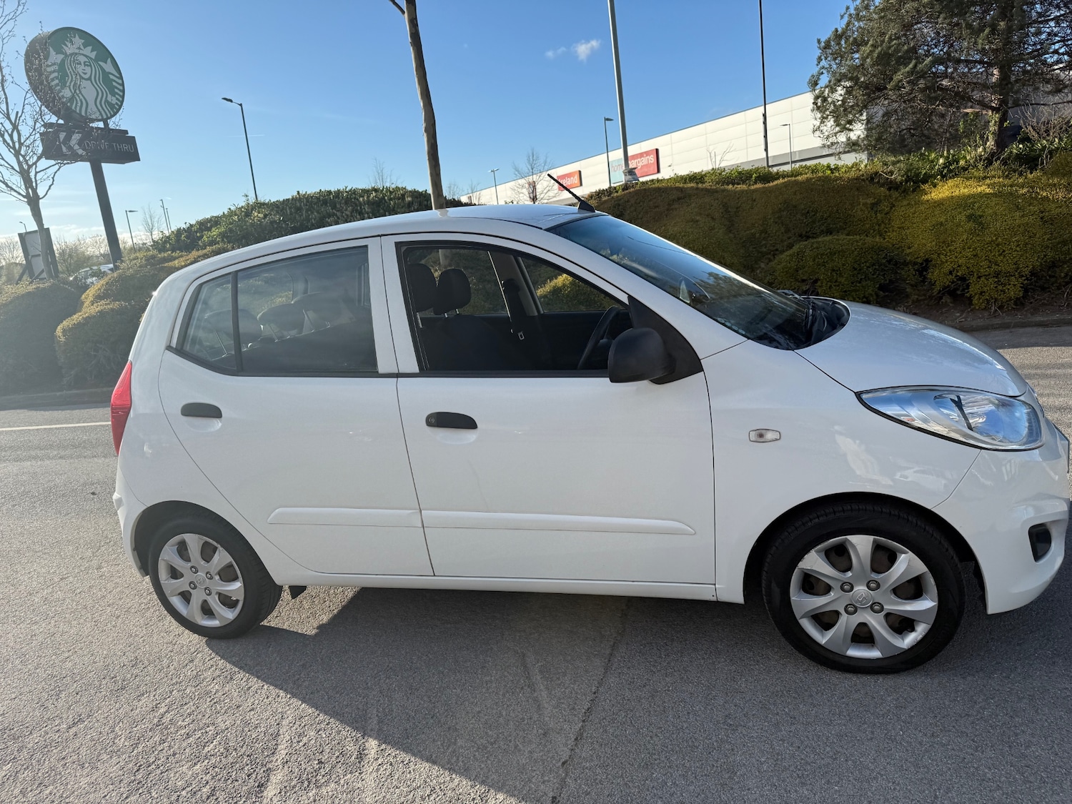 Used Hyundai i10 2013 for sale - 78067659: Photo 13
