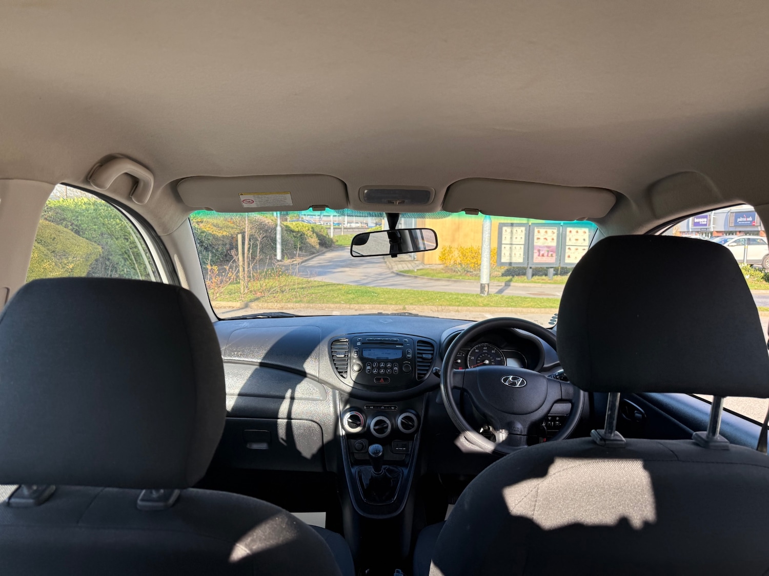 Used Hyundai i10 2013 for sale - 78067659: Photo 17