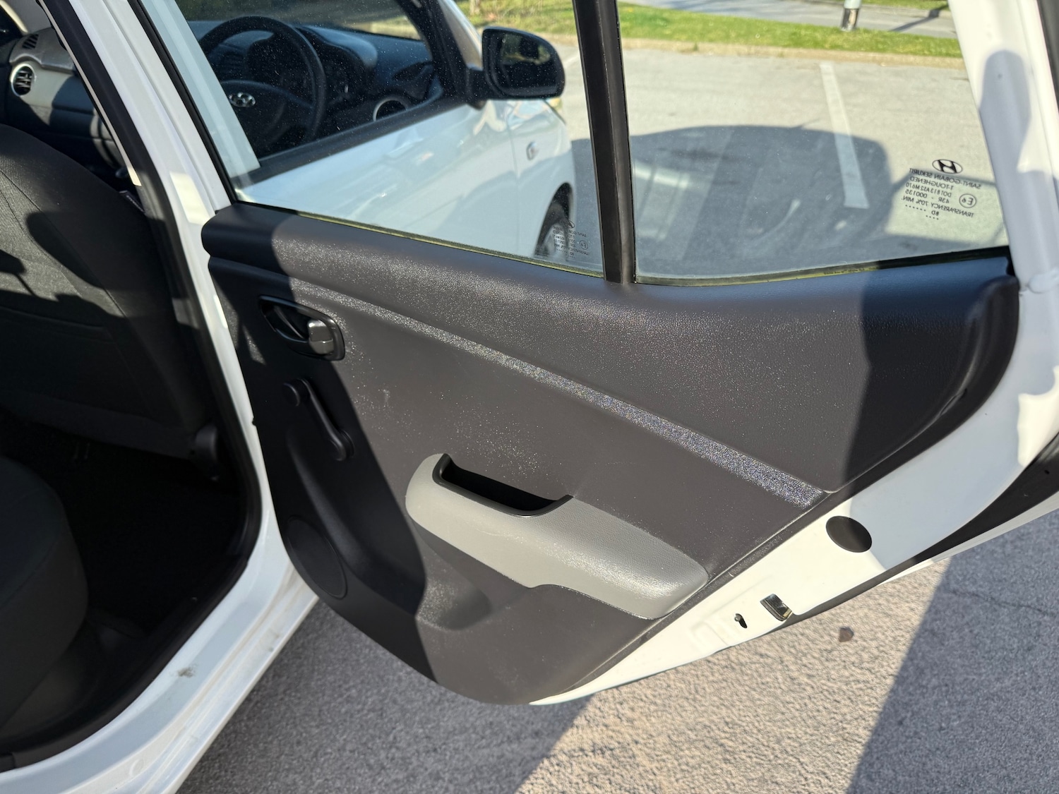 Used Hyundai i10 2013 for sale - 78067659: Photo 22