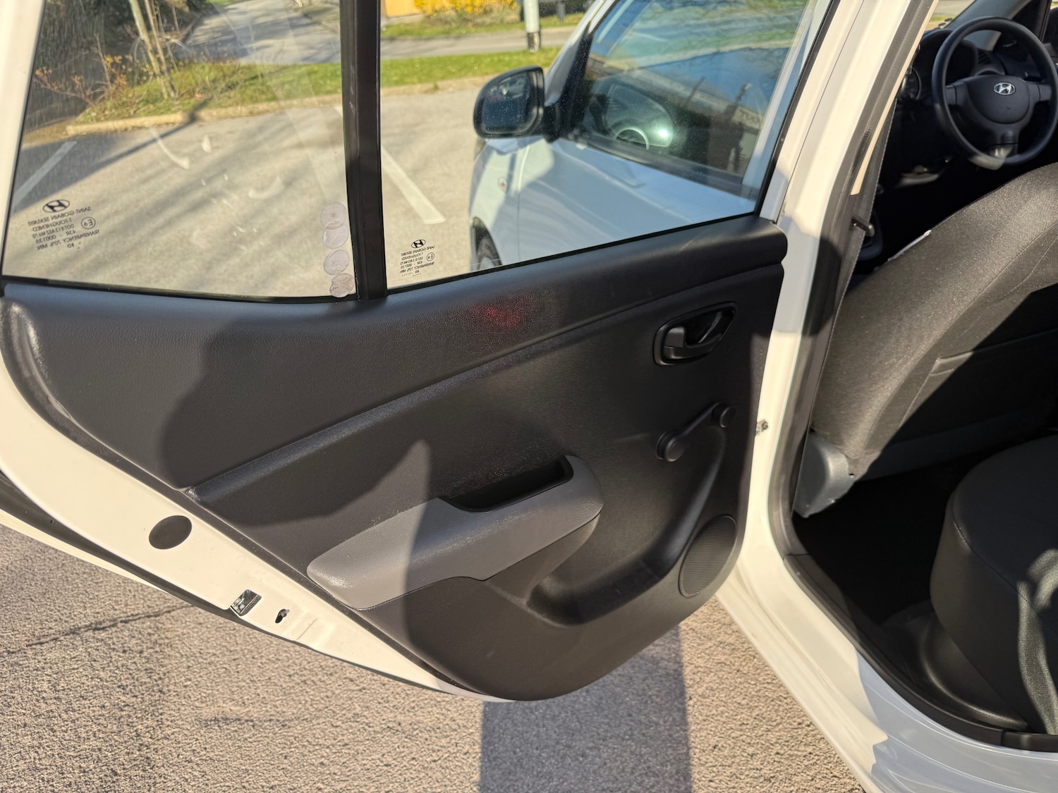 Used Hyundai i10 2013 for sale - 78067659: Photo 23