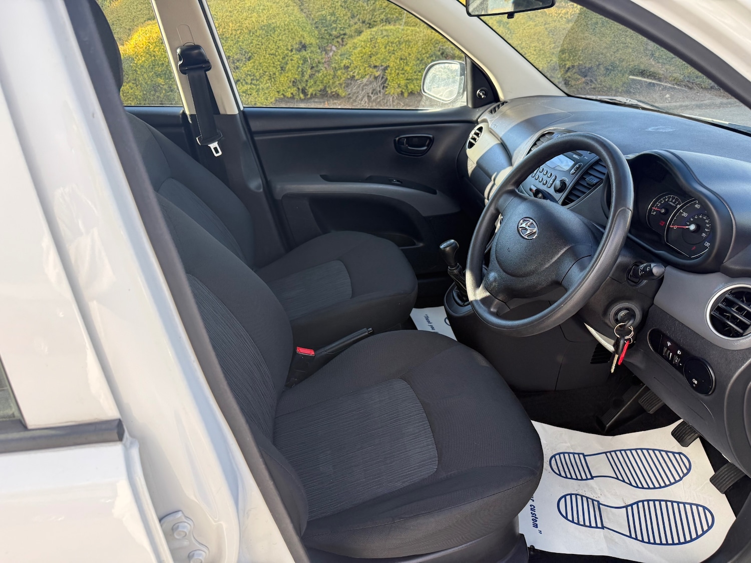 Used Hyundai i10 2013 for sale - 78067659: Photo 26