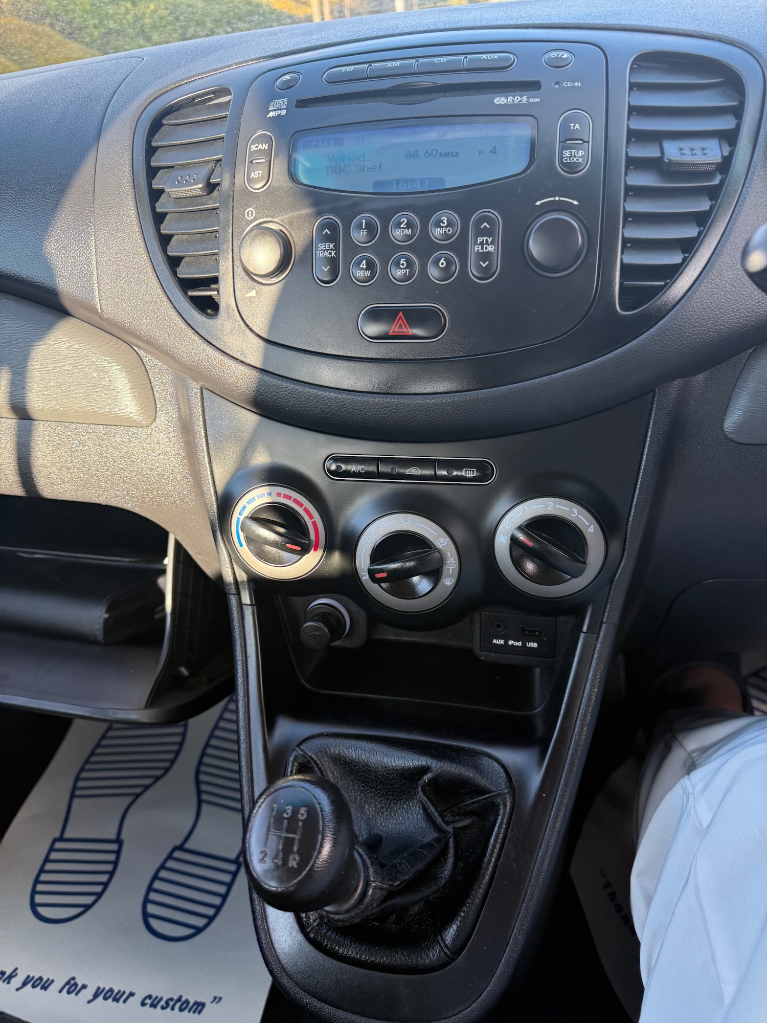 Used Hyundai i10 2013 for sale - 78067659: Photo 31