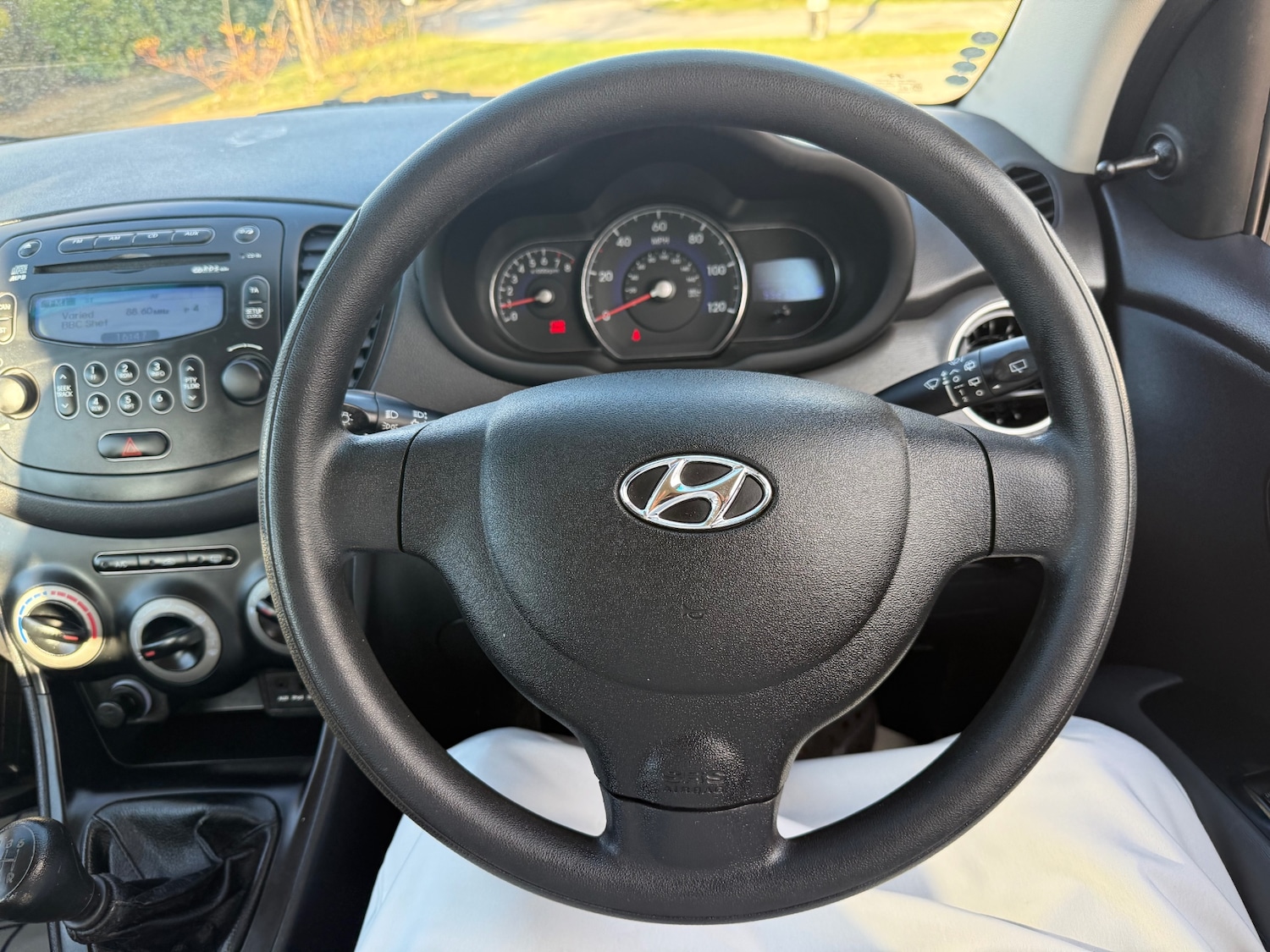 Used Hyundai i10 2013 for sale - 78067659: Photo 32