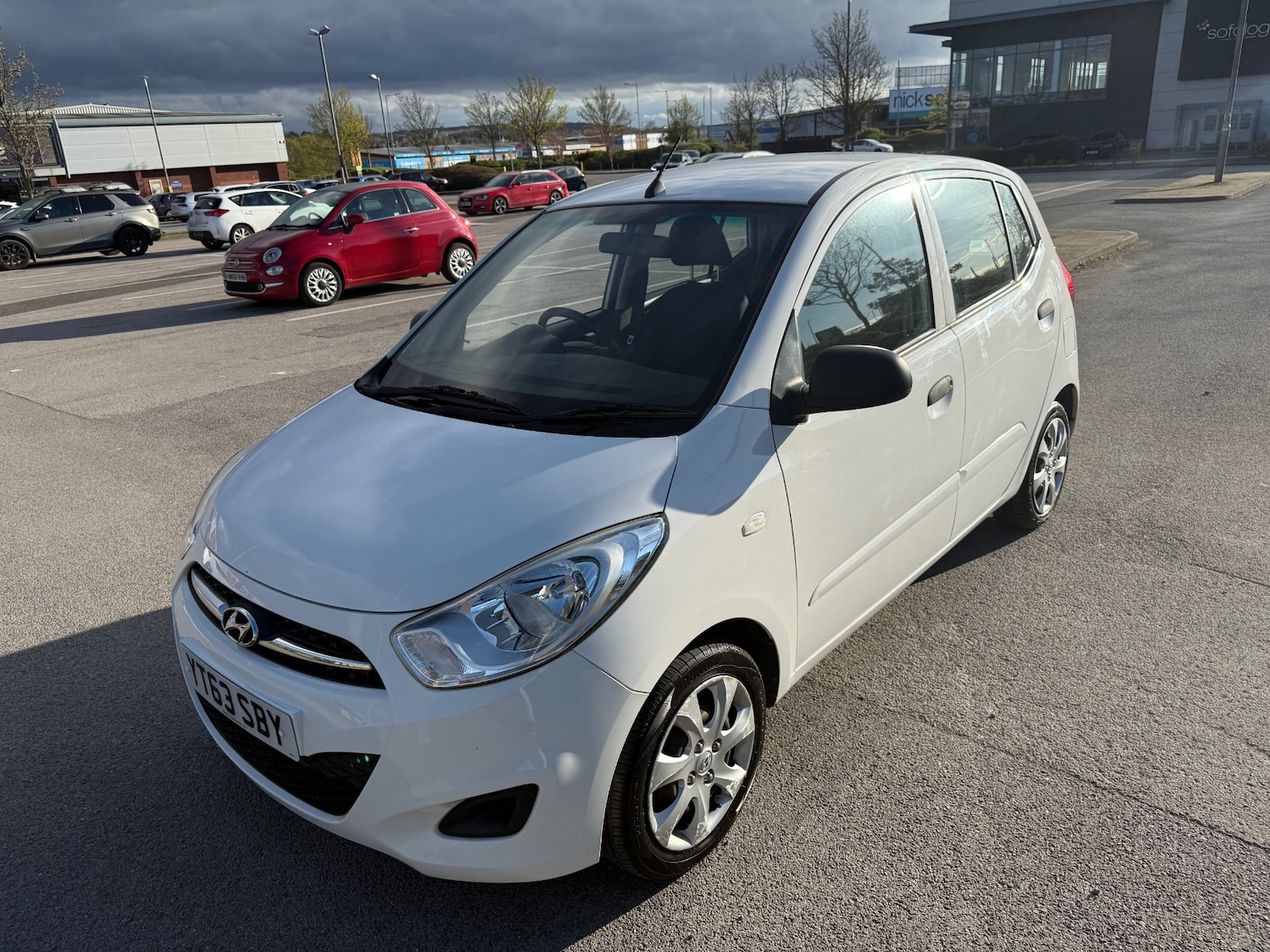 Used Hyundai i10 2013 for sale - 78067659: Photo 9