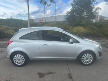 Used Vauxhall Corsa 2013 for sale - 75969276: Photo