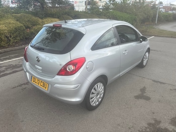 Used Vauxhall Corsa 2013 for sale - 75969276: Photo
