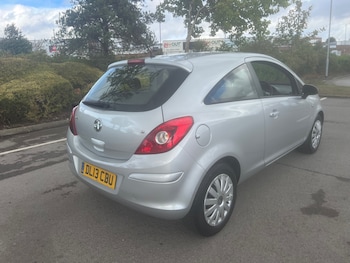 Used Vauxhall Corsa 2013 for sale - 75969276: Photo
