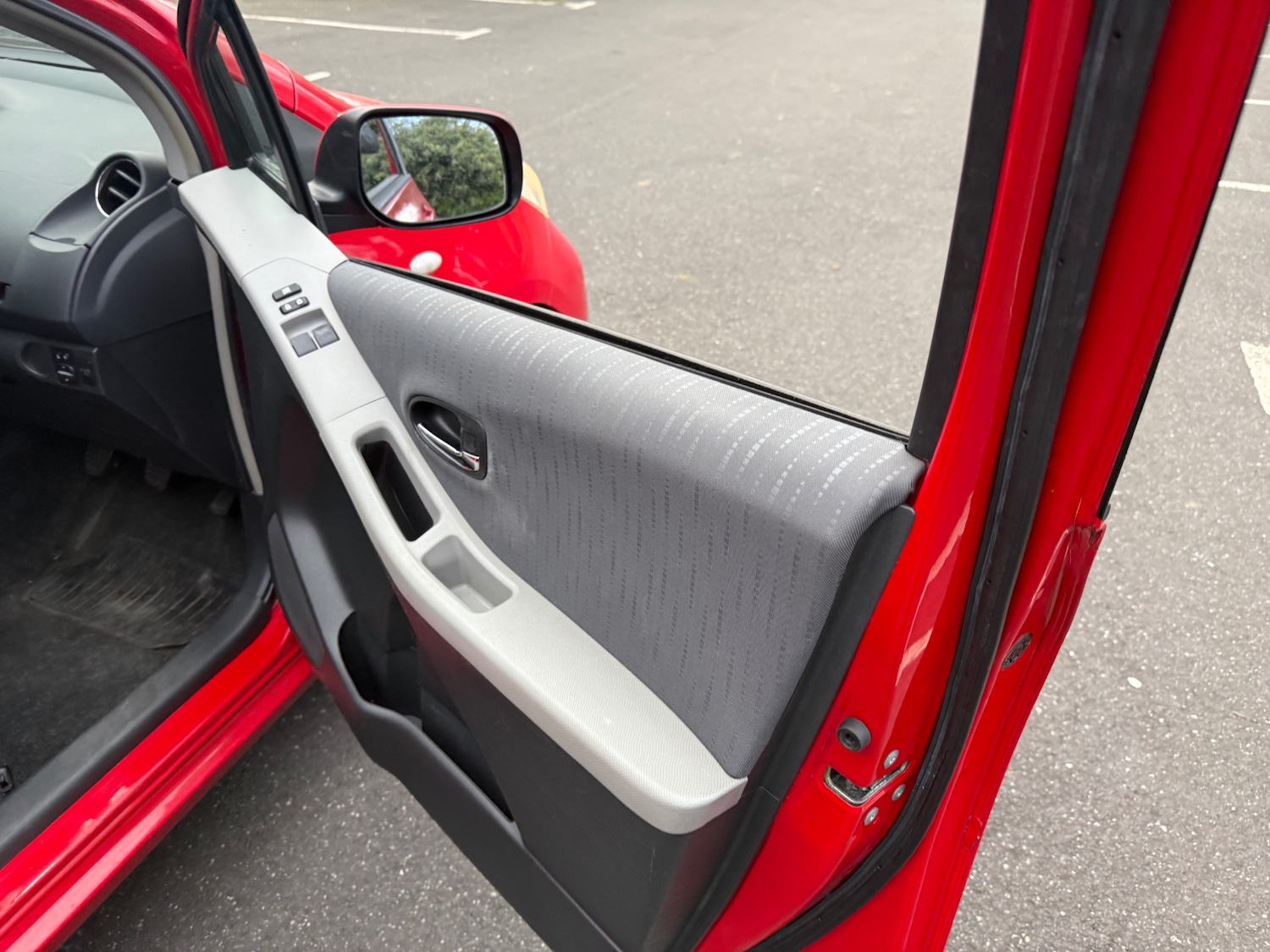 Used Toyota Yaris 2009 for sale - 78067306: Photo 36