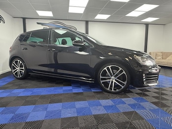 Used Volkswagen Golf 2016 for sale - 75691828: Photo