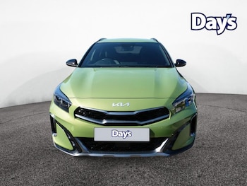 Used Kia XCeed 2023 for sale - 78764456: Photo