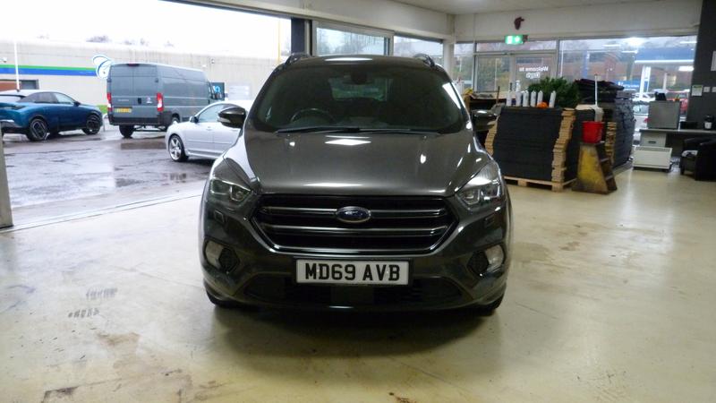 Used Ford Kuga 2019 for sale - 76882480: Photo 2