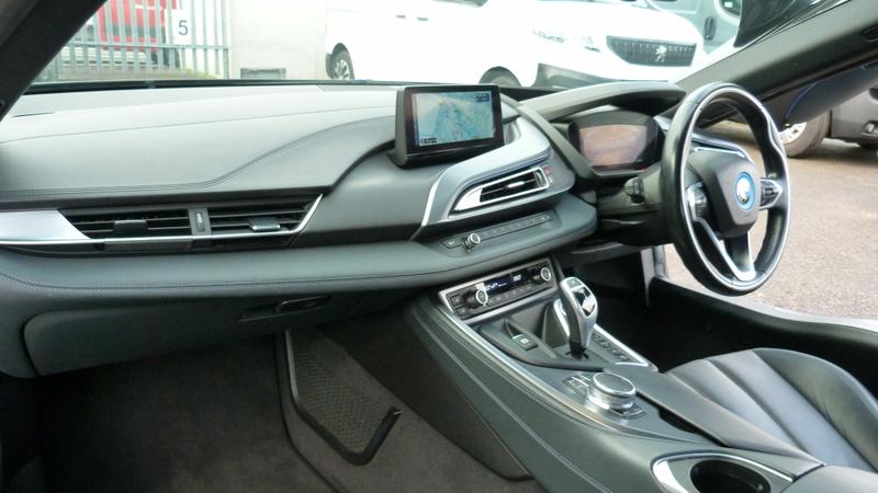 Used BMW i8 2017 for sale - 77225832: Photo 27