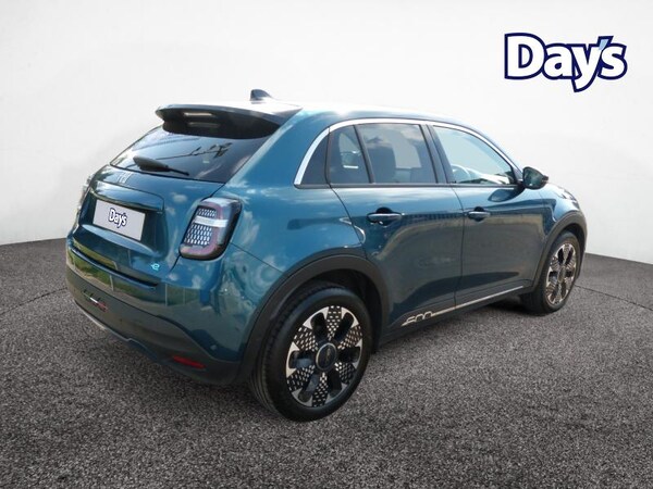 Used Fiat 600e 2024 for sale - 75667648: Photo 8