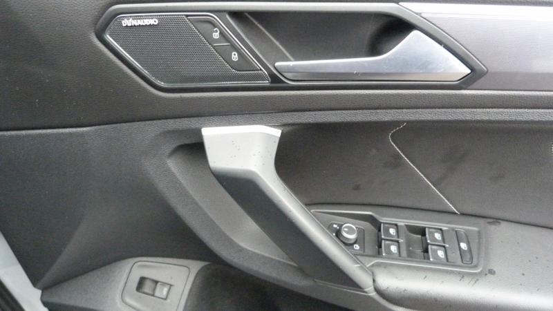 Used Volkswagen Tiguan 2019 for sale - 76971891: Photo 14