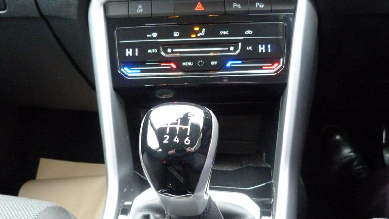 Used Volkswagen T-Roc 2023 for sale - 77367609: Photo 20