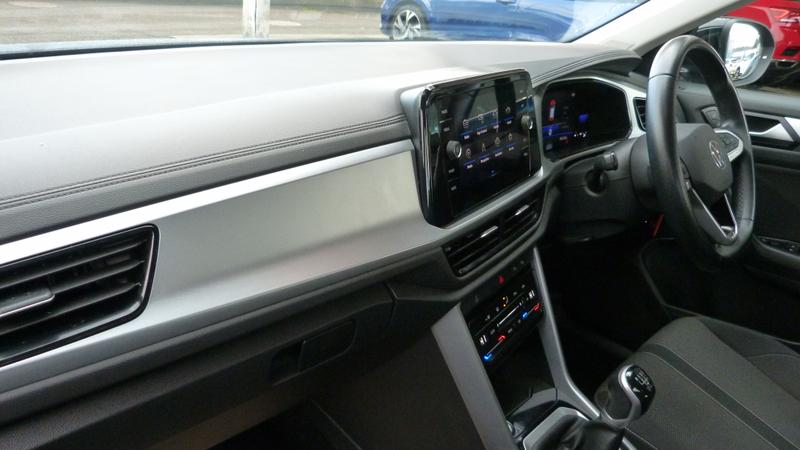 Used Volkswagen T-Roc 2023 for sale - 77367609: Photo 22