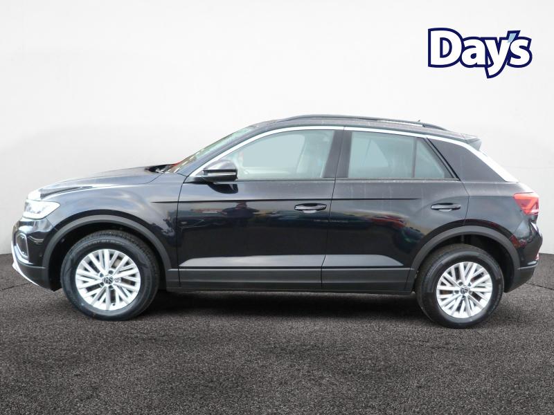 Used Volkswagen T-Roc 2023 for sale - 77367609: Photo 5