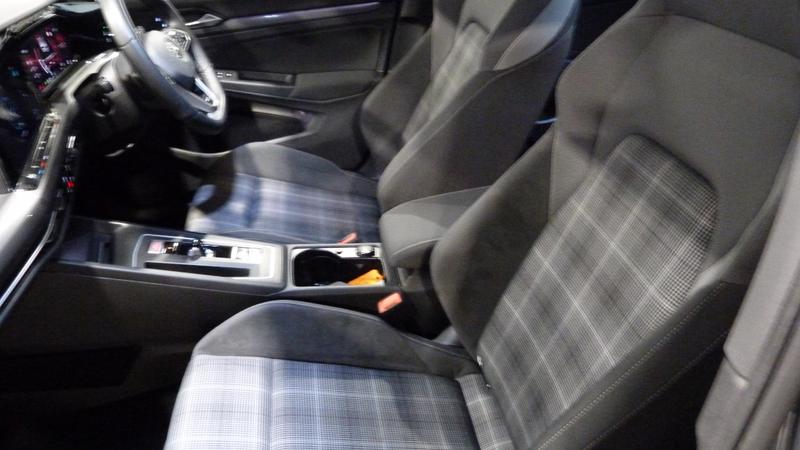 Used Volkswagen Golf 2021 for sale - 76949165: Photo 24