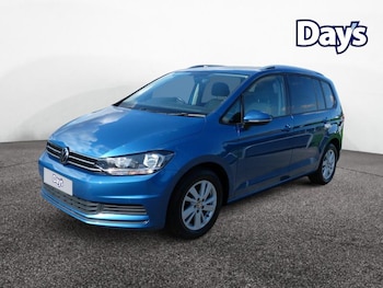 Used Volkswagen Touran 2021 for sale - 76056086: Photo