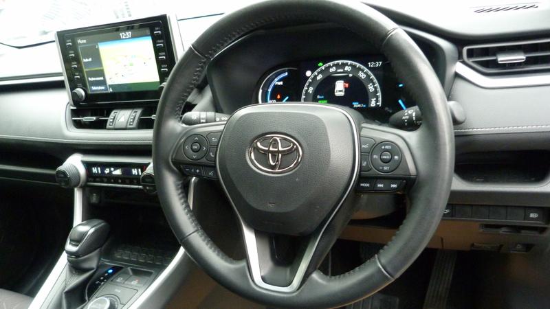 Used Toyota RAV4 2022 for sale - 76508117: Photo 13