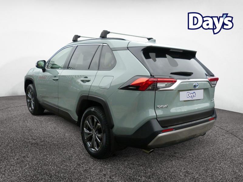 Used Toyota RAV4 2022 for sale - 76508117: Photo 5