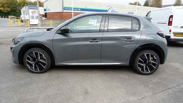 Used Peugeot 208 2025 for sale - 76277323: Photo 4