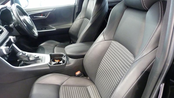 Used Toyota RAV4 2021 for sale - 74974876: Photo 26