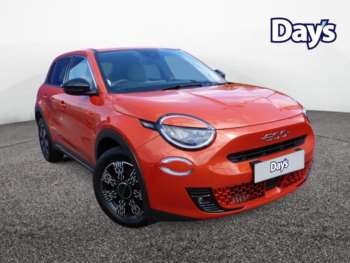 Used Fiat 600 2024 for sale - 74885823: Photo