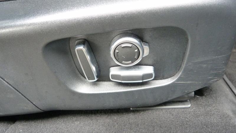 Used Land Rover Range Rover Evoque 2023 for sale - 77785532: Photo 12