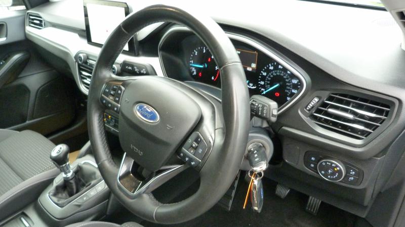Used Ford Focus 2021 for sale - 76835642: Photo 20