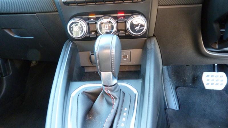 Used Renault Clio 2023 for sale - 76079802: Photo 19