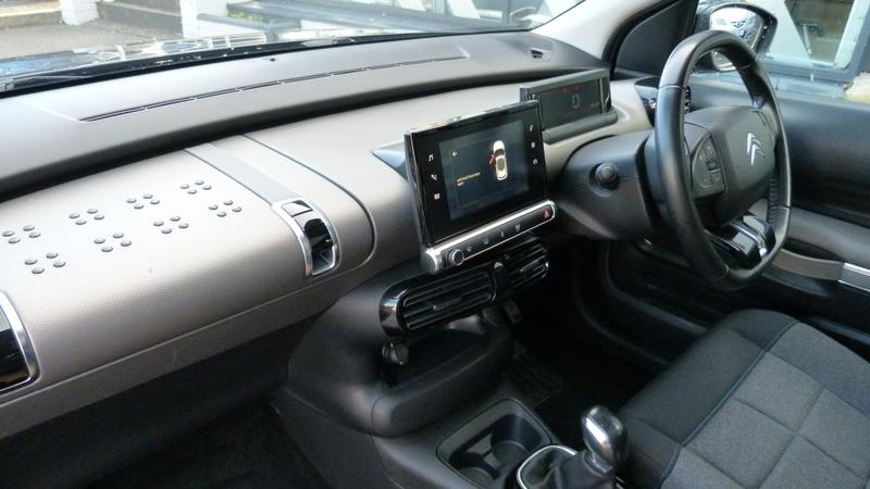 Used Citroen C4 Cactus 2018 for sale - 77088250: Photo 23
