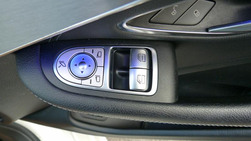 Used Mercedes-Benz C Class 2019 for sale - 76184384: Photo 11