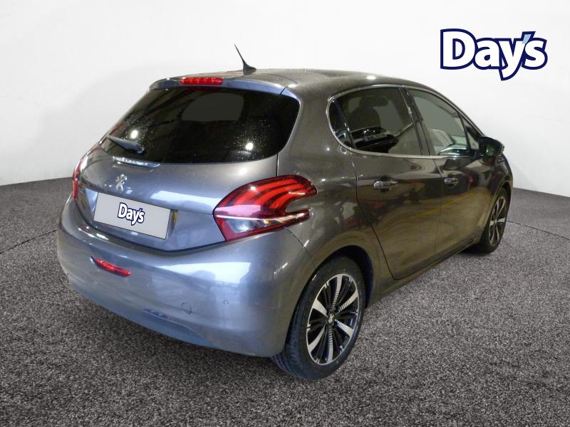 Used Peugeot 208 2018 for sale - 77152230: Photo 9