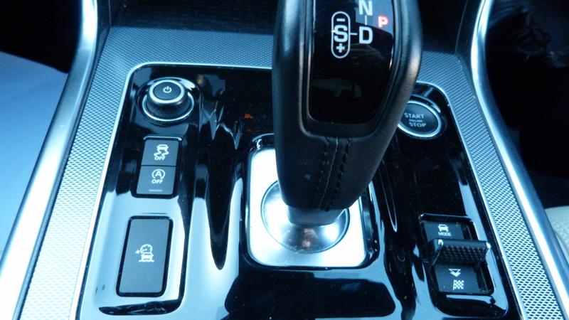 Used Jaguar XE 2019 for sale - 76603556: Photo 18