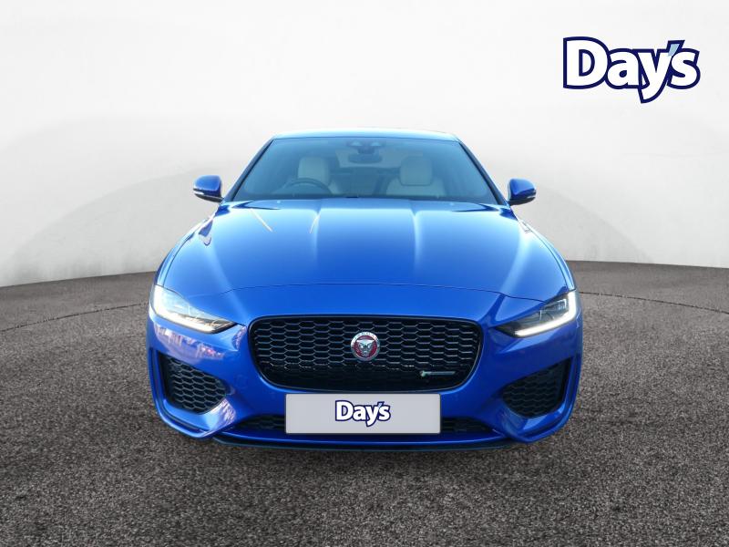 Used Jaguar XE 2019 for sale - 76603556: Photo 2