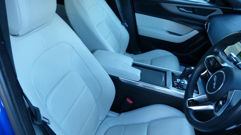 Used Jaguar XE 2019 for sale - 76603556: Photo 23