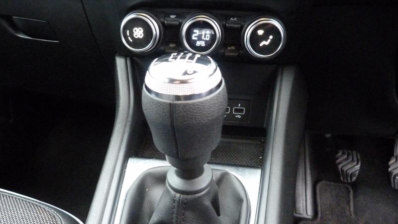 Used Renault Captur 2022 for sale - 76767031: Photo 19