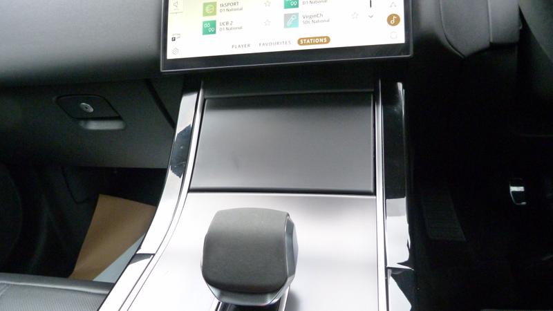 Used Land Rover Range Rover Velar 2023 for sale - 76434035: Photo 21