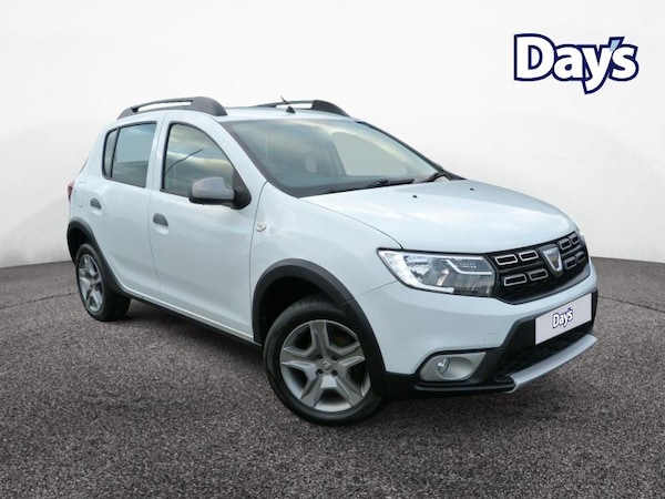 Used Dacia Sandero Stepway 2018 for sale - 76209495: Photo 1