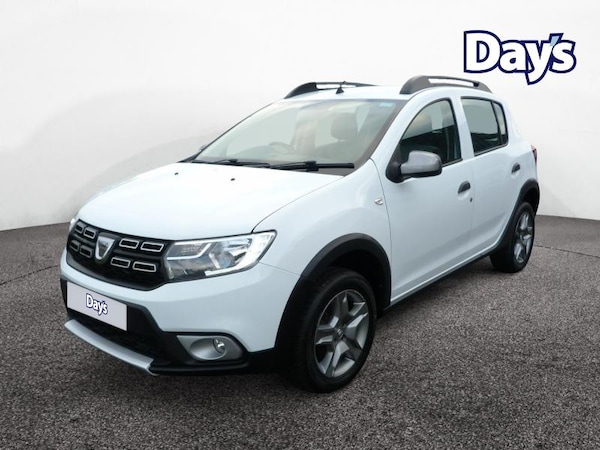 Used Dacia Sandero Stepway 2018 for sale - 76209495: Photo 3
