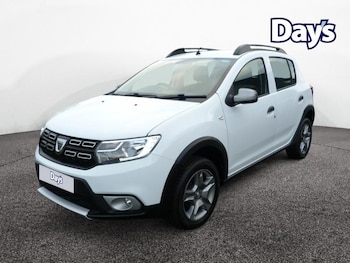 Used Dacia Sandero Stepway 2018 for sale - 76209495: Photo 3