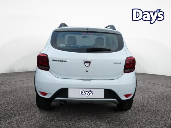 Used Dacia Sandero Stepway 2018 for sale - 76209495: Photo 6