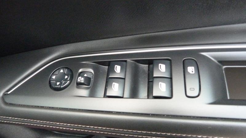 Used Peugeot 3008 2017 for sale - 77665710: Photo 14