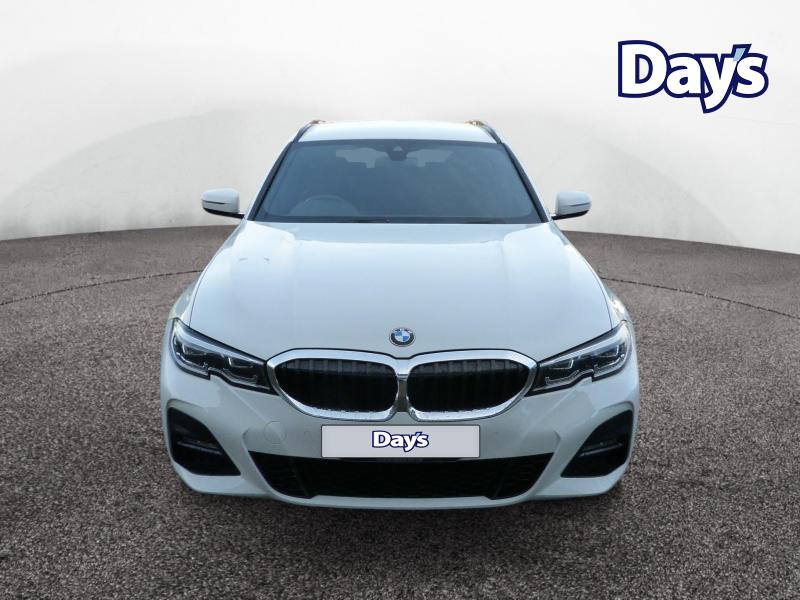 Used BMW 3 Series 2021 for sale - 76920040: Photo 2