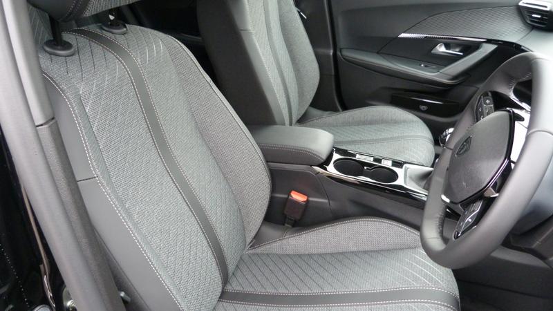 Used Peugeot 2008 2025 for sale - 76302696: Photo 23