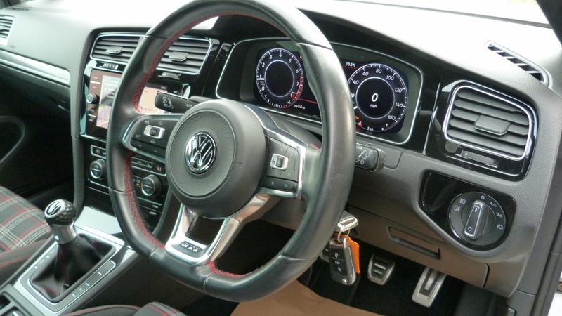 Used Volkswagen Golf 2017 for sale - 78206305: Photo 22