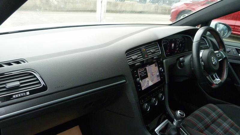 Used Volkswagen Golf 2017 for sale - 78206305: Photo 23