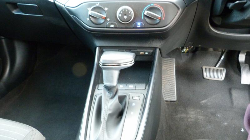 Used Hyundai i20 2023 for sale - 76161999: Photo 19